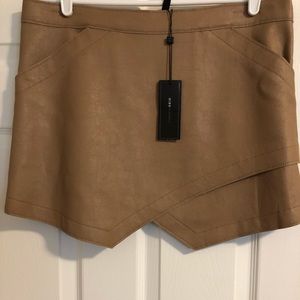 💥SALE💥 BCBG Faux Leather Mini 2-PC Set